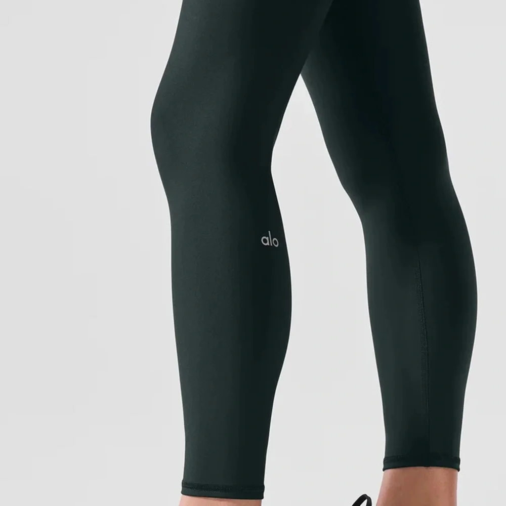 Alo Yoga 7/8 High Waist Airlift Legging — Charcoal Green